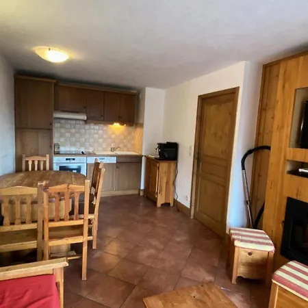 Les Airelles - En Duplex - Garage Couvert - 50 M Des Pistes De Mae-4114 Apartment
